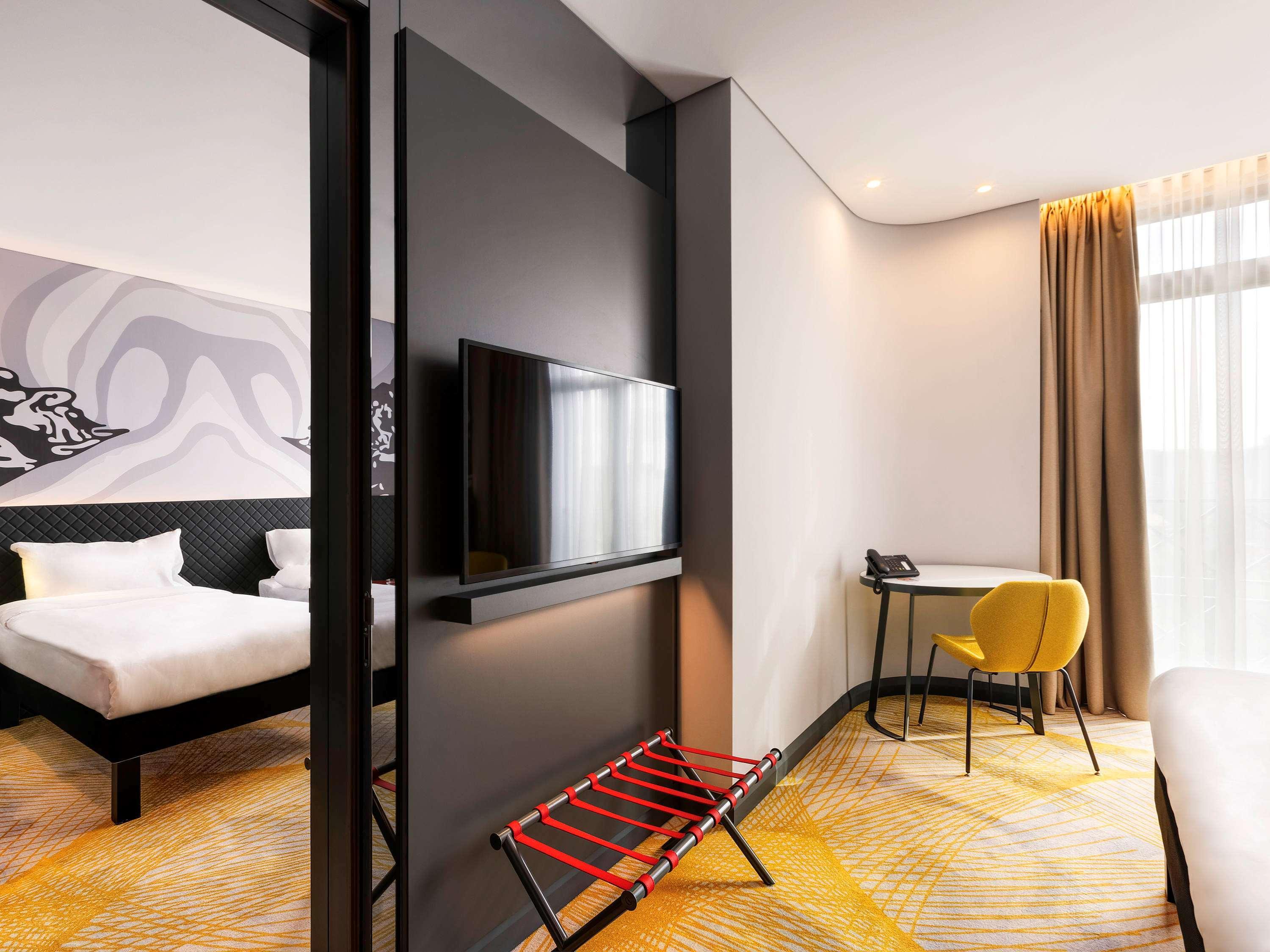 Ibis Styles Istanbul Merter ภายนอก รูปภาพ A room at the hotel