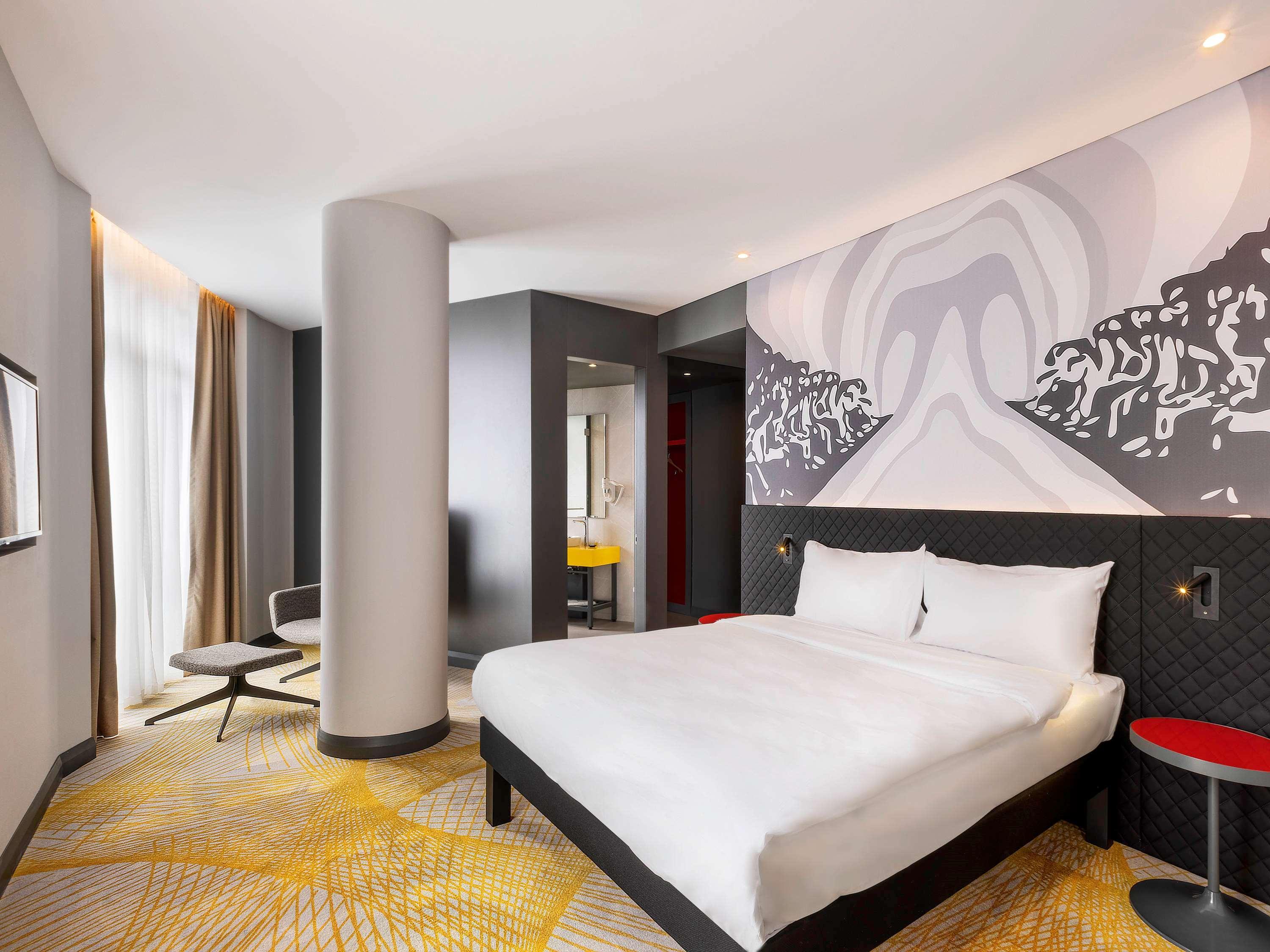 Ibis Styles Istanbul Merter ภายนอก รูปภาพ A room at the hotel