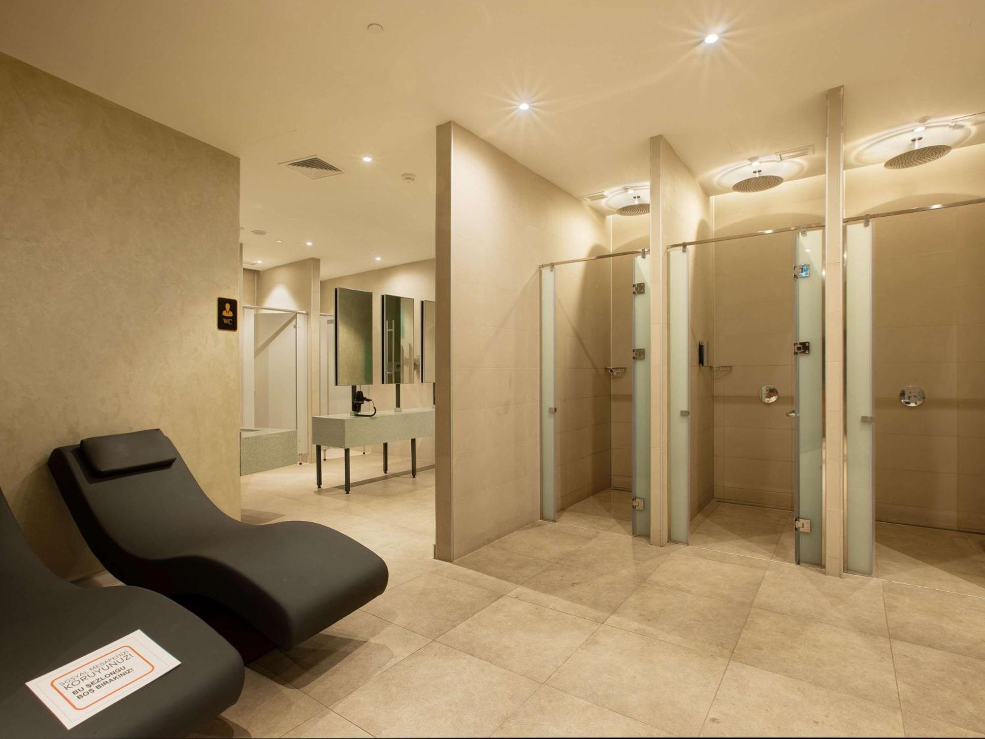 Ibis Styles Istanbul Merter ภายนอก รูปภาพ The spa at The Dorchester